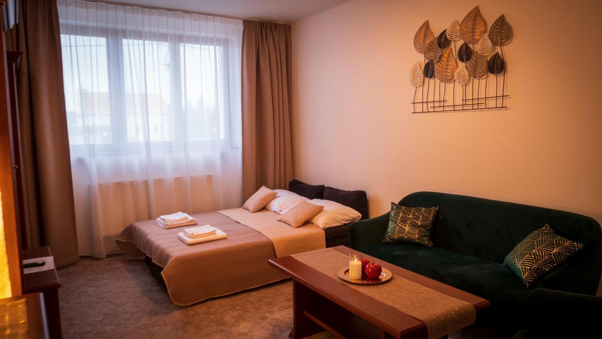 Tatransky Dom Sk Otel Veľký Slavkov Oda fotoğraf