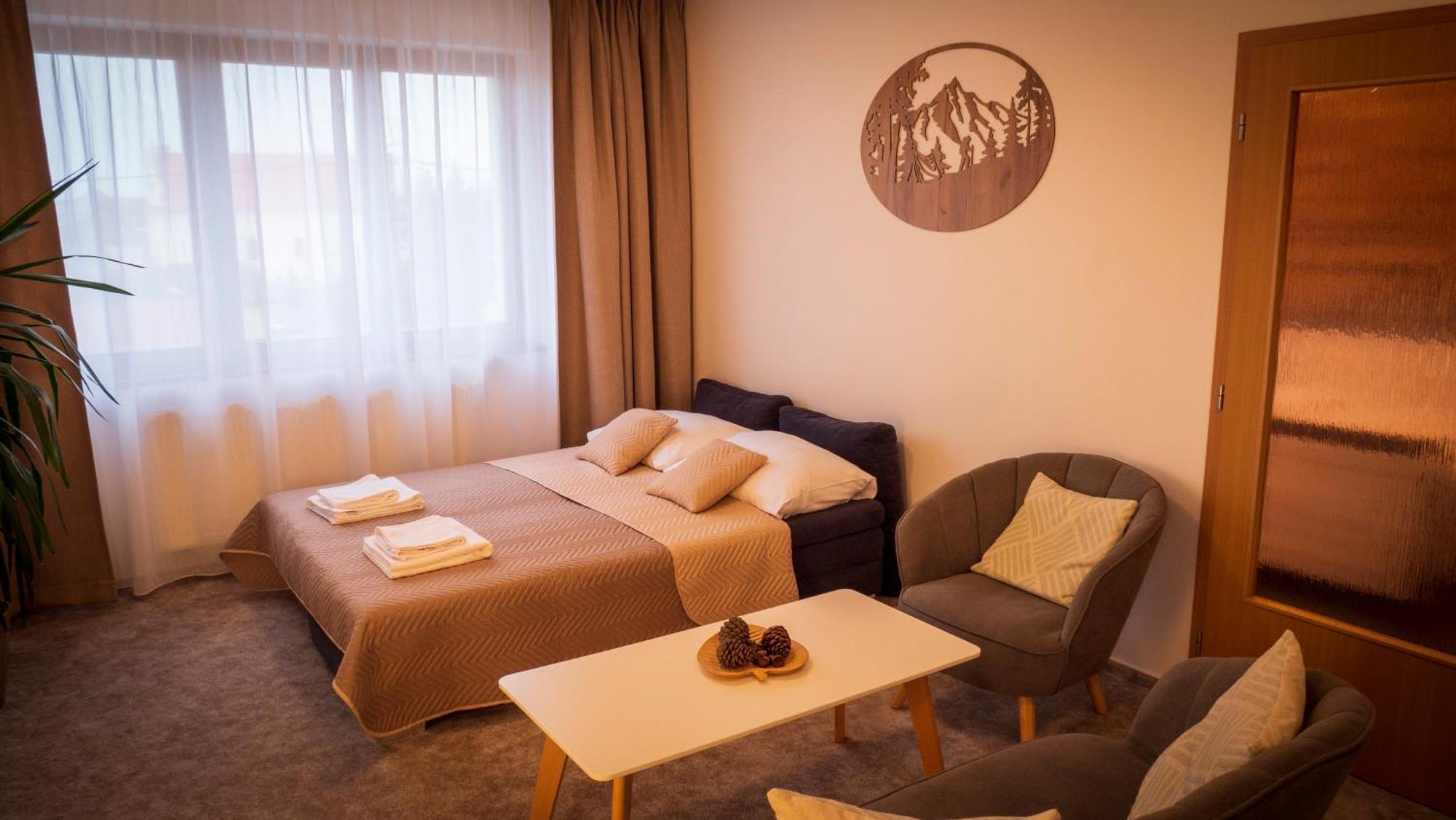 Tatransky Dom Sk Otel Veľký Slavkov Oda fotoğraf